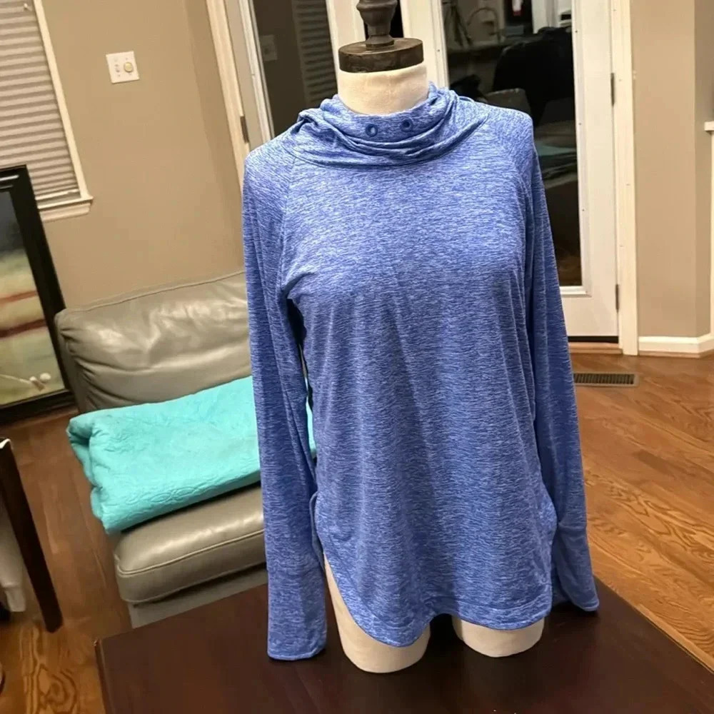 Athleta soft blue and white women’s hoodie size small